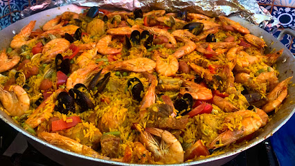 PAELLA YAN Y ALGO MÁS…