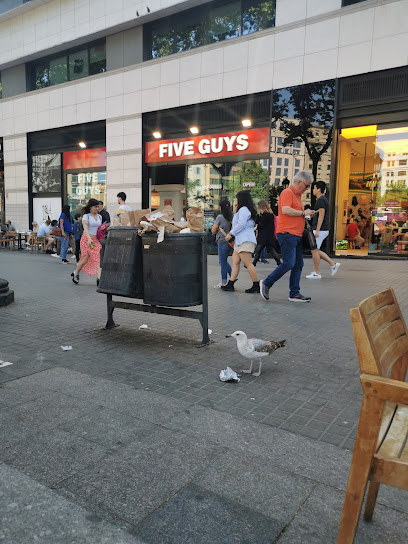 Five Guys Plaza Cataluña