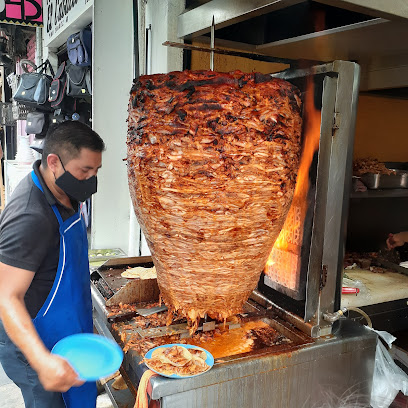 Tacos al pastor