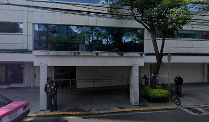 Dr. Andy Gabriel Rivera Flores, Gastroenterólogo