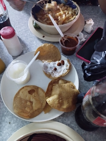 Pozole Manuel de la Peña y Peña