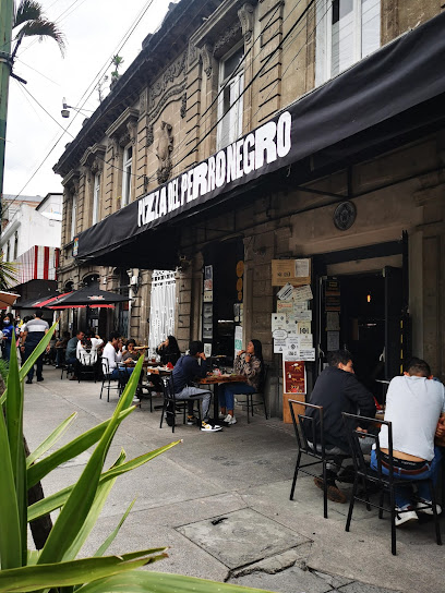 Pizza del Perro Negro Roma Norte