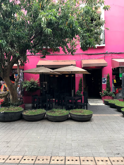 Chiles En Nogada