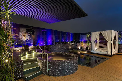 V Motel Boutique Periférico Sur