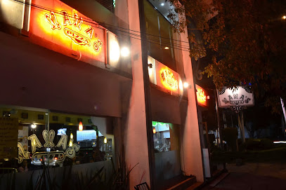 Mama's Pizza